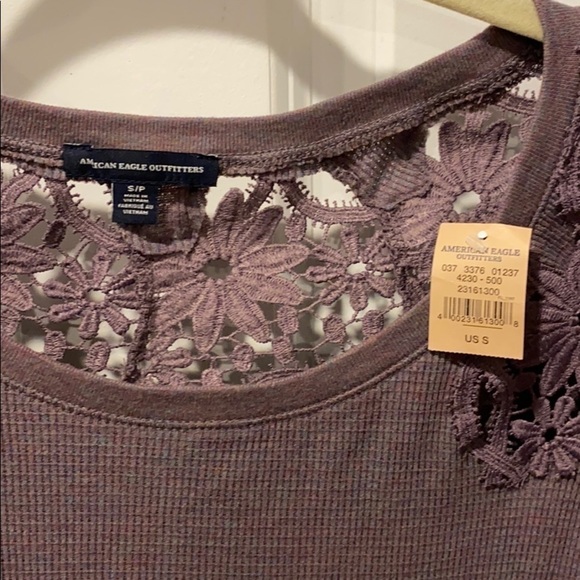 AEO Embroidered Waffle Long Sleeve NWT - Picture 8 of 13